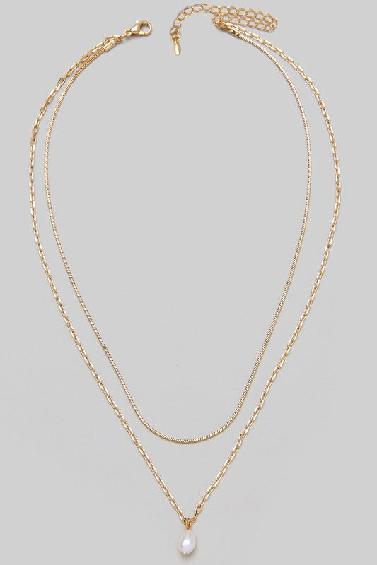 Dainty Pearl Layer Necklace